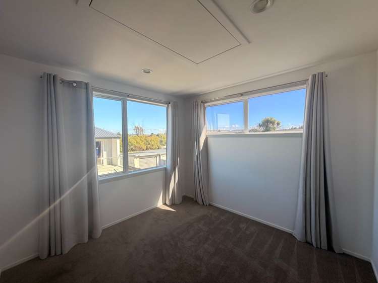 1/70 Barrack Road Mt Wellington_5