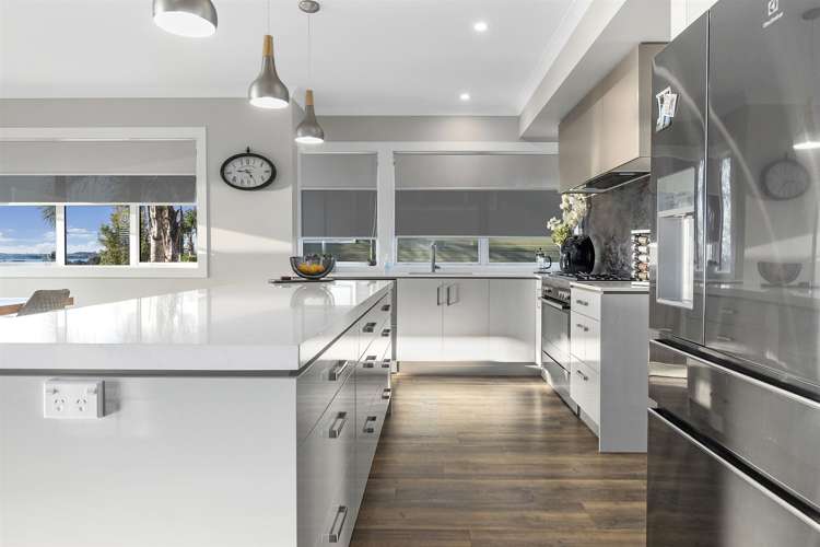 115 Kings Avenue Matua_9