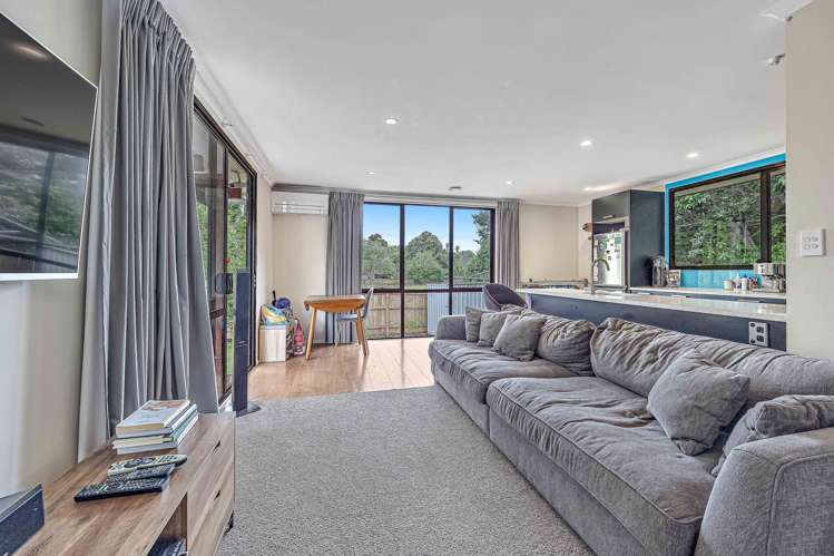 2/11 Leonard Road Mount Wellington_6
