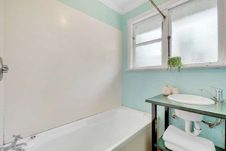 65 Bell Street Tawa_18