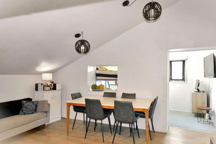 13/14 Alpha Street Te Aro_1