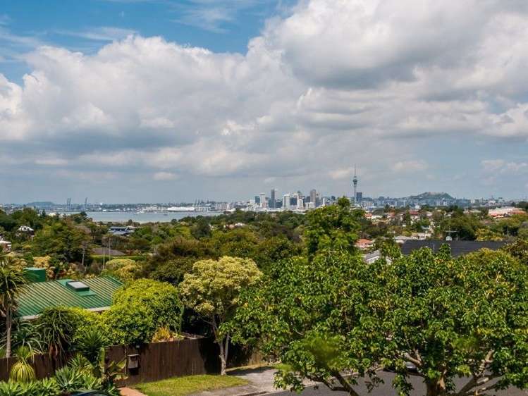 2 James Evans Drive Northcote_5