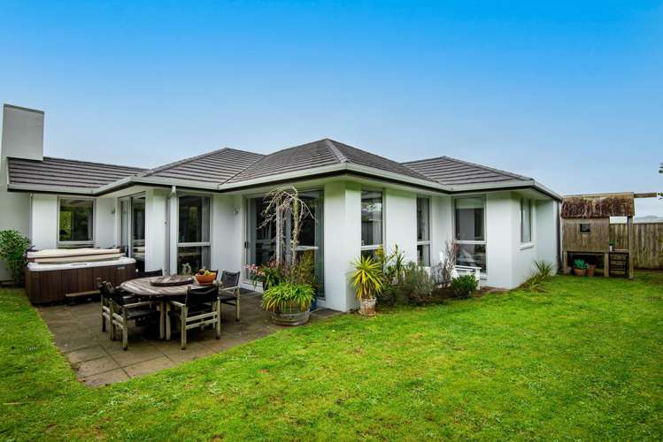 64 Aotea Drive Aotea_13