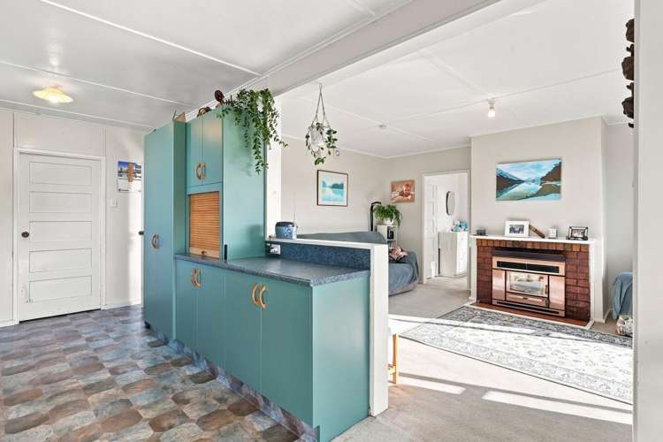 10 Columba Avenue Calton Hill_13