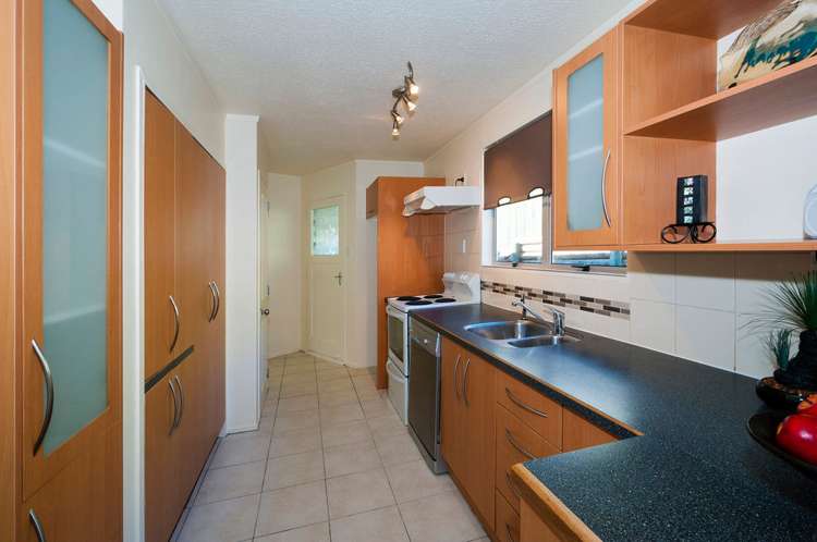 7 Greenwich Grove Stokes Valley_5