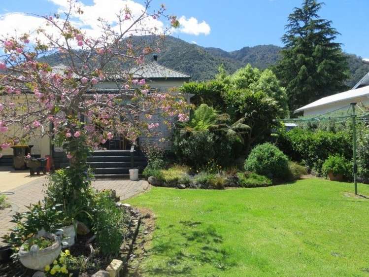 7 Centennial Avenue Te Aroha_34