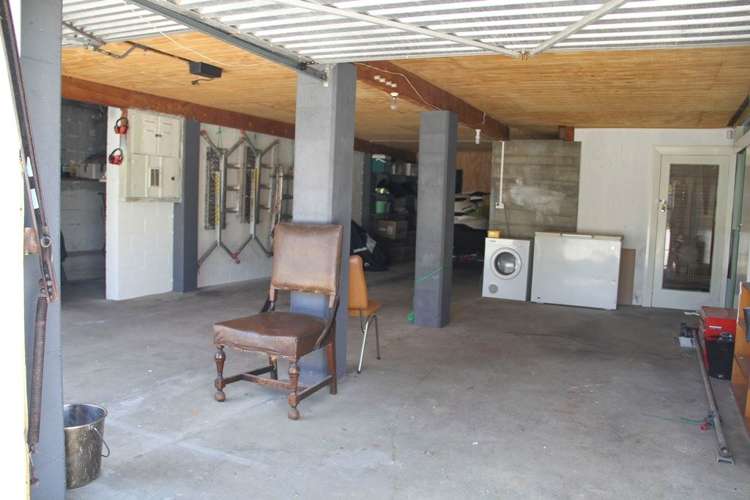 63 Half Mile Road Tuatapere_11