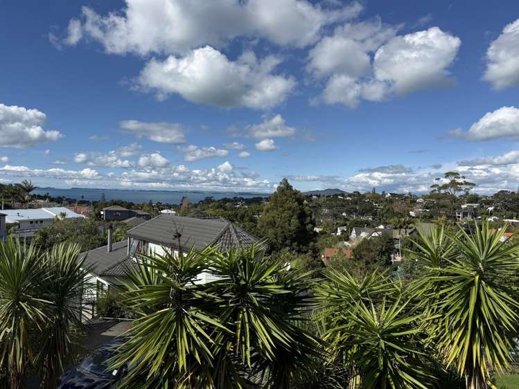 84 Kowhai Road_0