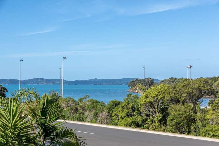 36 Weatherly Drive Beachlands_2