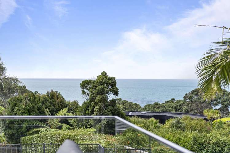 73 Churchill Road Murrays Bay_5