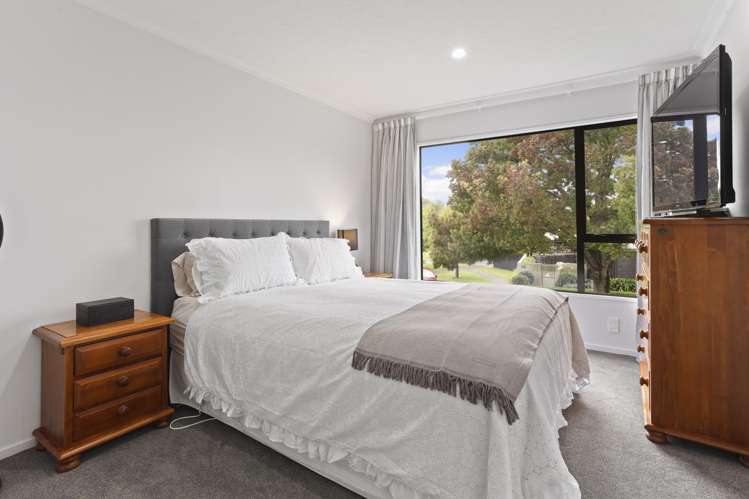 10 Pyatt Place Redwood_17