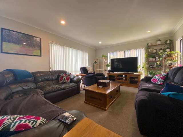 32 Ina Ville Drive Pukekohe_2