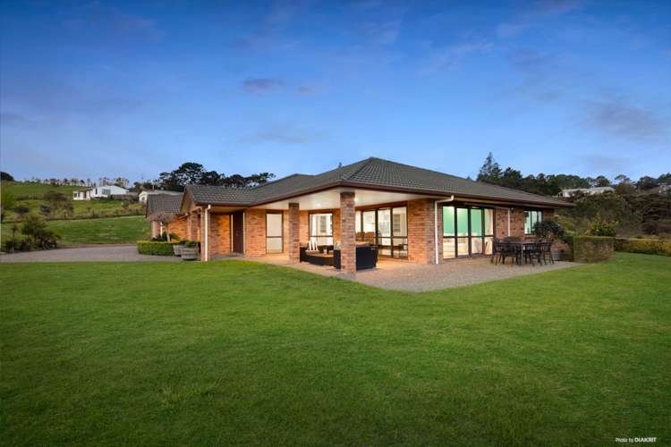 71 Potter Road Dairy Flat_8