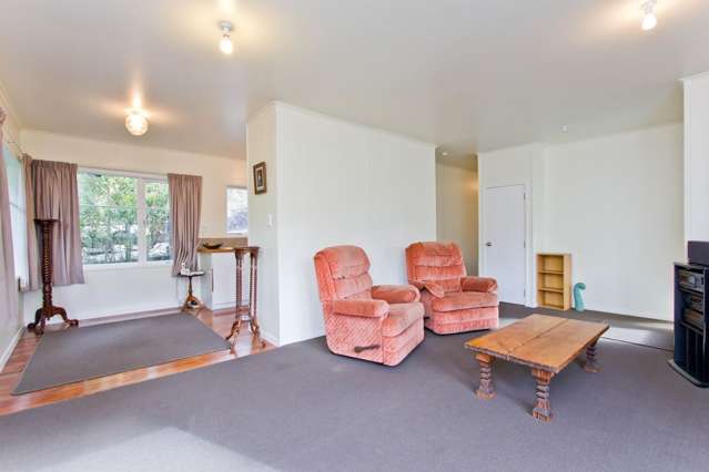 187 Golf Road Titirangi_4