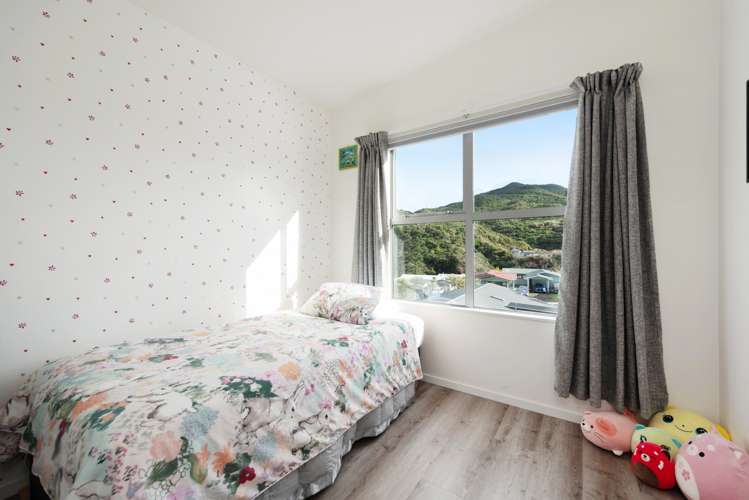 1 Saddleback Grove Karori_14