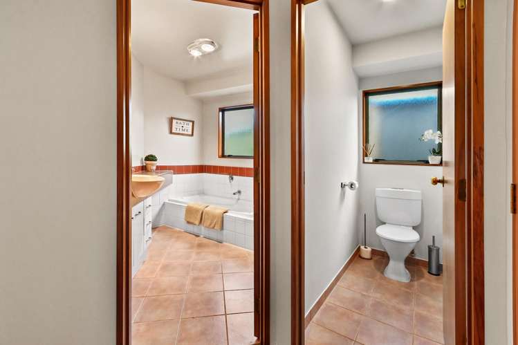 3 Trossach Place Wattle Downs_17