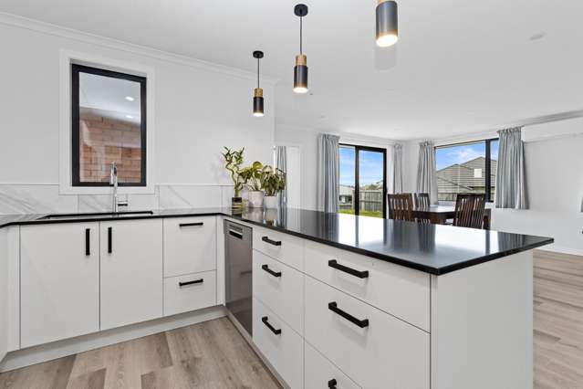 8 Waitihi Way 2612_2