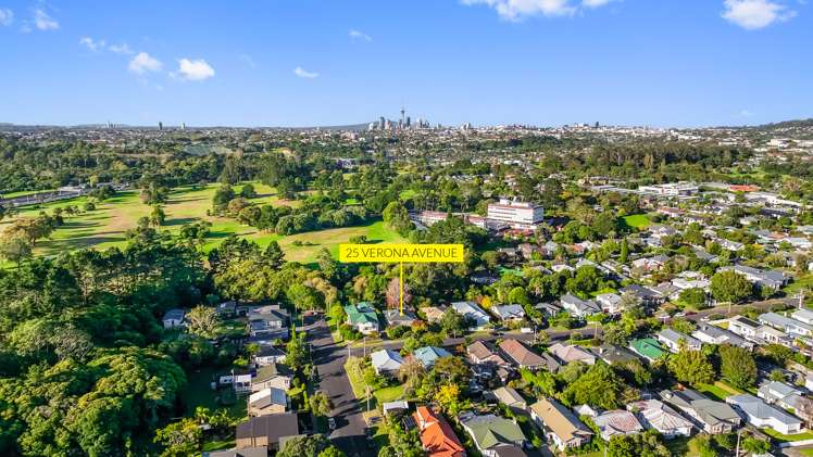 25 Verona Avenue Mount Albert_1