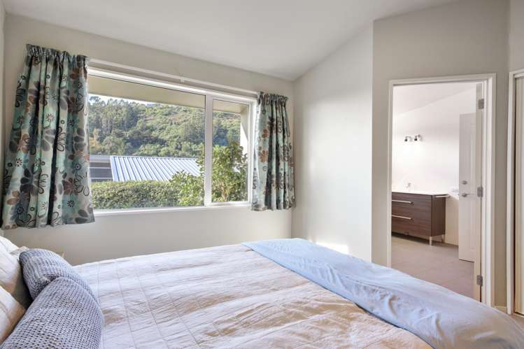 1 Emerald Lane Cashmere_13