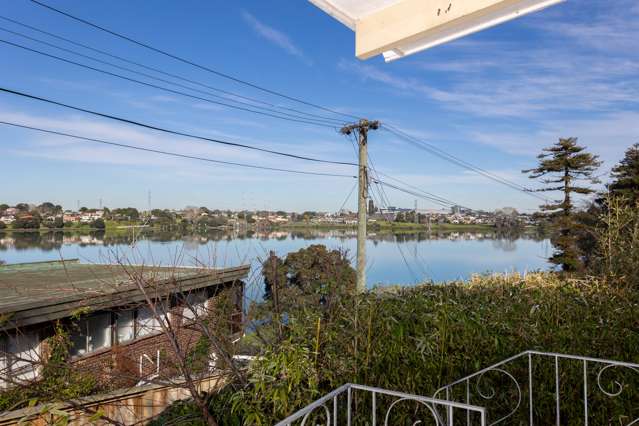 2/12 Cleary Road Panmure_3