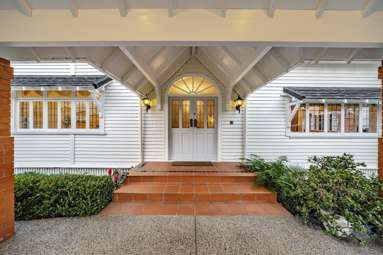 207 Hurstmere Road_1