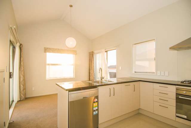 19 Hirimate Place Flat Bush_2