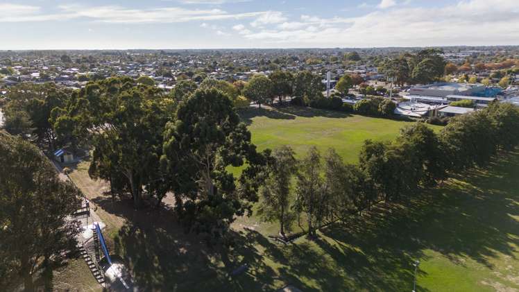 44 Leacroft Street Bishopdale_19