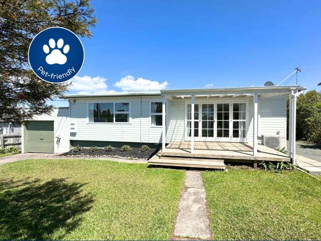 Tindalls Beach & 2 Beds - Pet Lovers Rejoice!