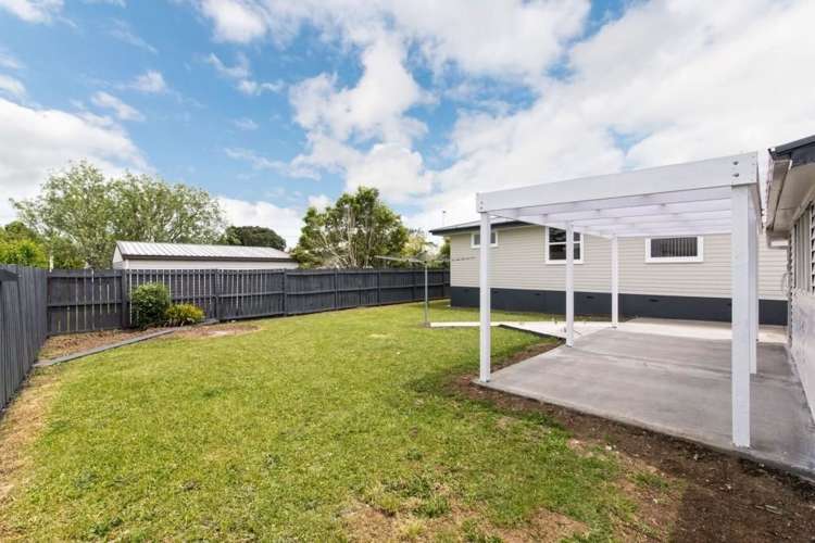 8 Drive Pickering Avenue Manurewa_19