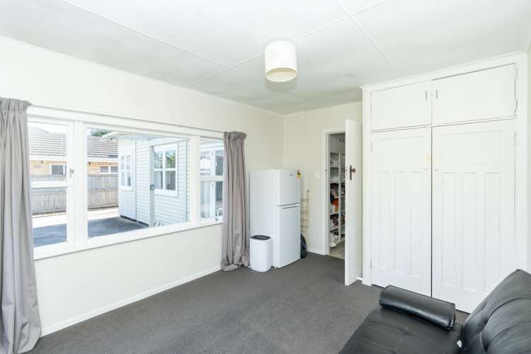 135 Galloway Street Hamilton East_8