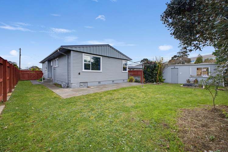 31 Trafalgar Street Westown_26