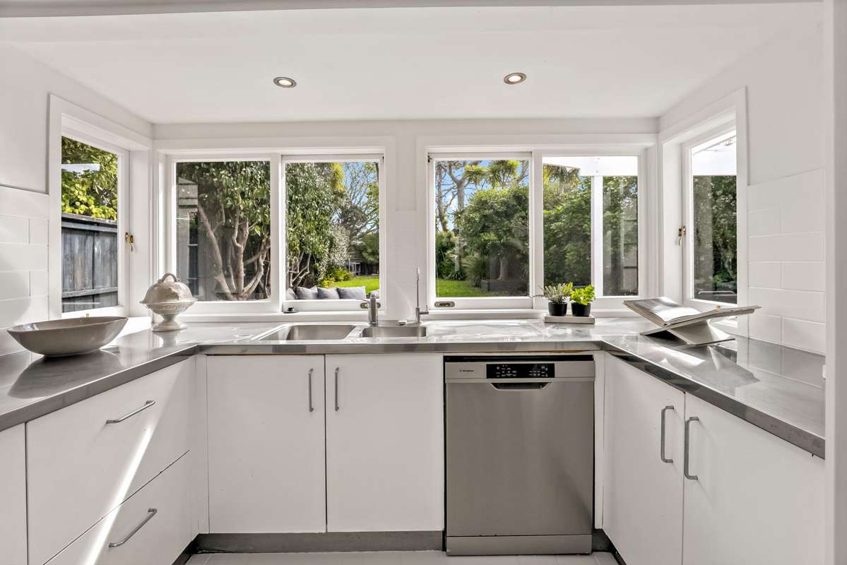144 Queen Street_5