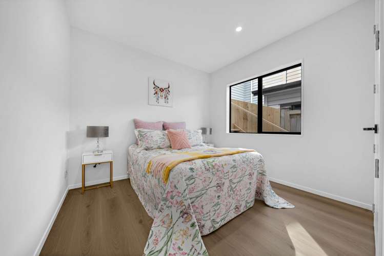 2 Hughs Way Flat Bush_16