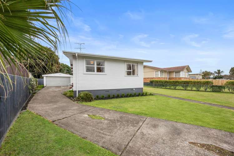 4 Dunstall Place Mangere Bridge_43