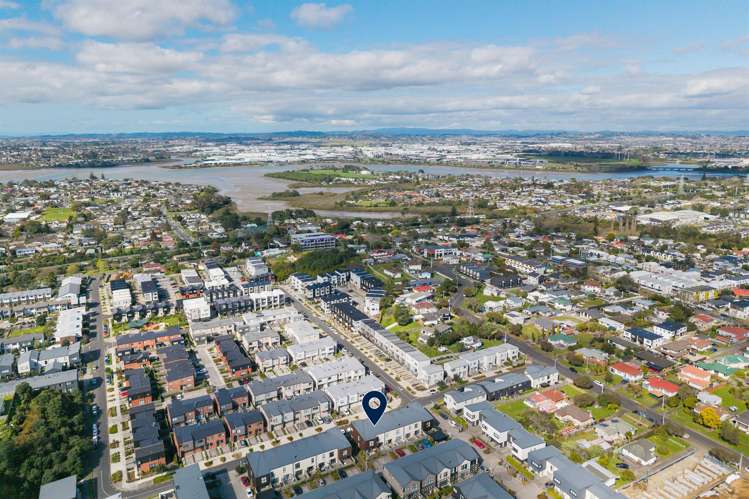 98 Mangahoe Road Mt Wellington_22