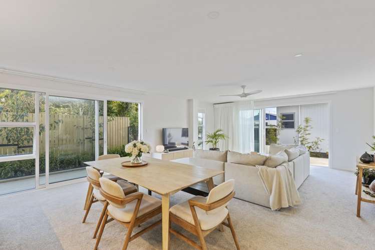 199A Gill Street Strandon_14