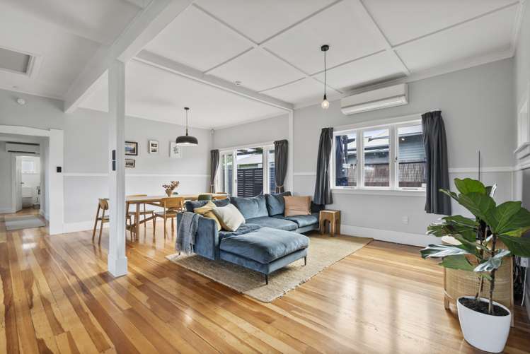 397 West Coast Road Glen Eden_6