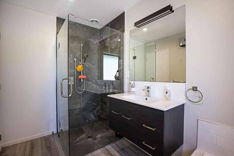 31 Geoff Geering Drive Netherby_28