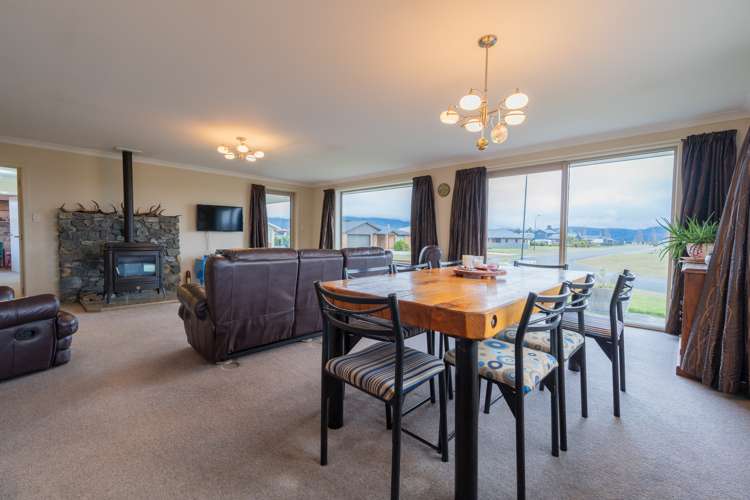 26 Cunaris Way Te Anau_11