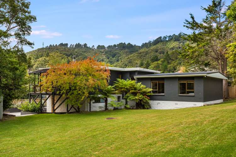 2 Pohue Grove Stokes Valley_40