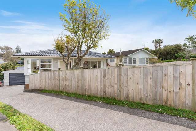 1/15 Manapouri Place Pakuranga Heights_4