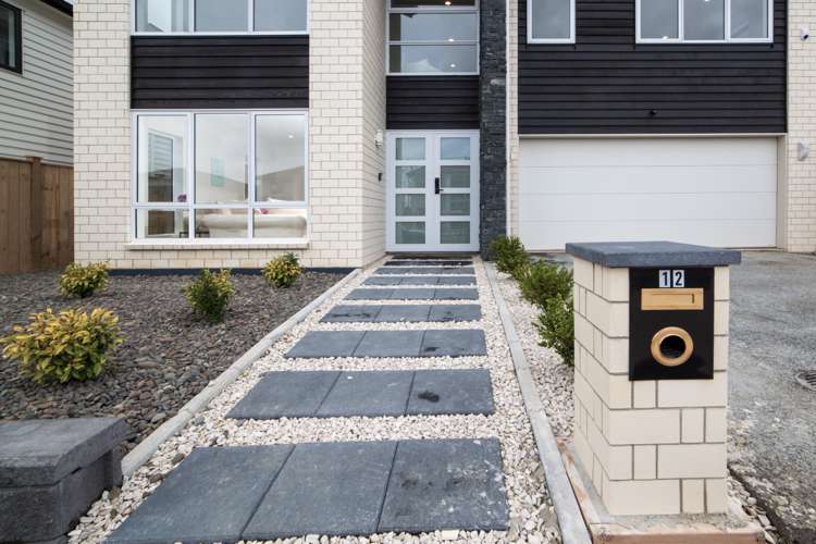 12 Carrygawley Road Flat Bush_19