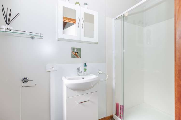 15 Pinedale Road Lichfield_33