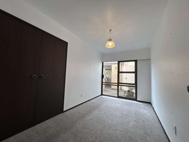 124 Bramley Drive Farm Cove_9