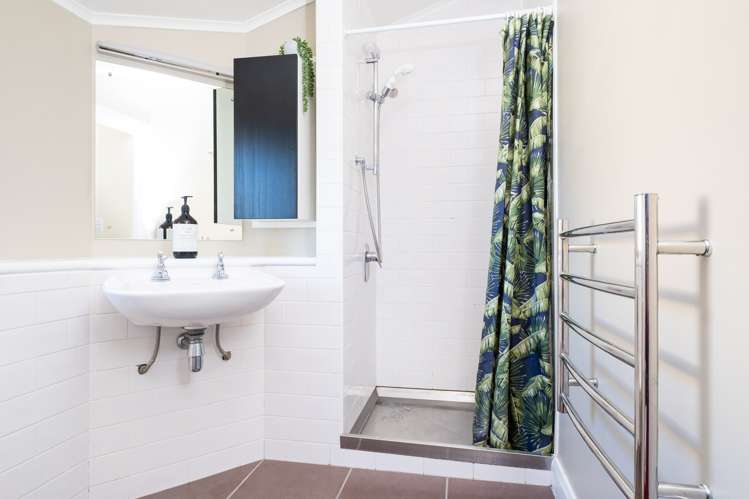 1a Finnis Lane Hospital Hill_14