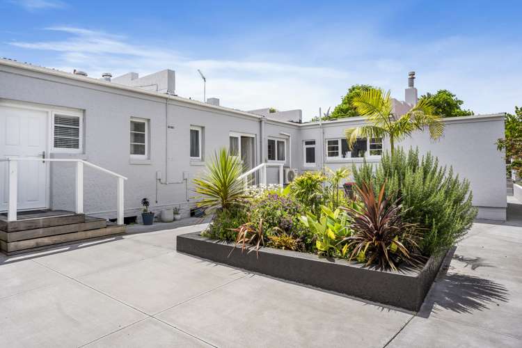 2/15 Tagalad Road Mission Bay_16