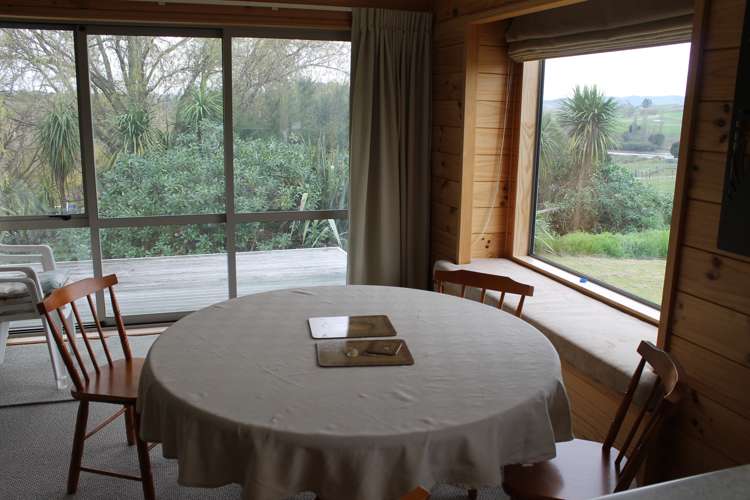 79 Jumna Road Maungaturoto_14