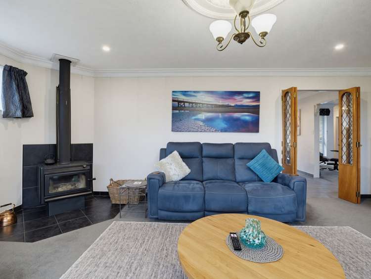 104 John F Kennedy Drive Milson_6