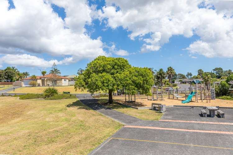 14 Jadewynn Drive Massey_17