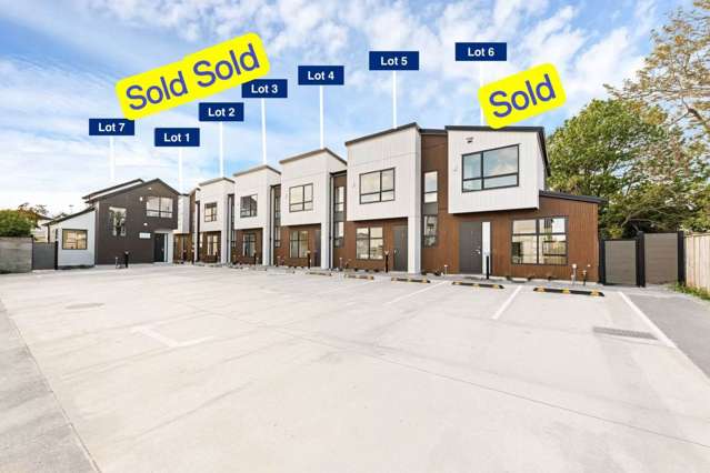 Stunning Homes - Multiple Options, Keen Vendor!